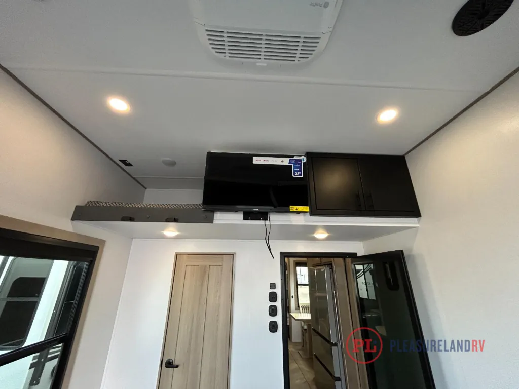 2026 Keystone Raptor 433, Photos photo 14
