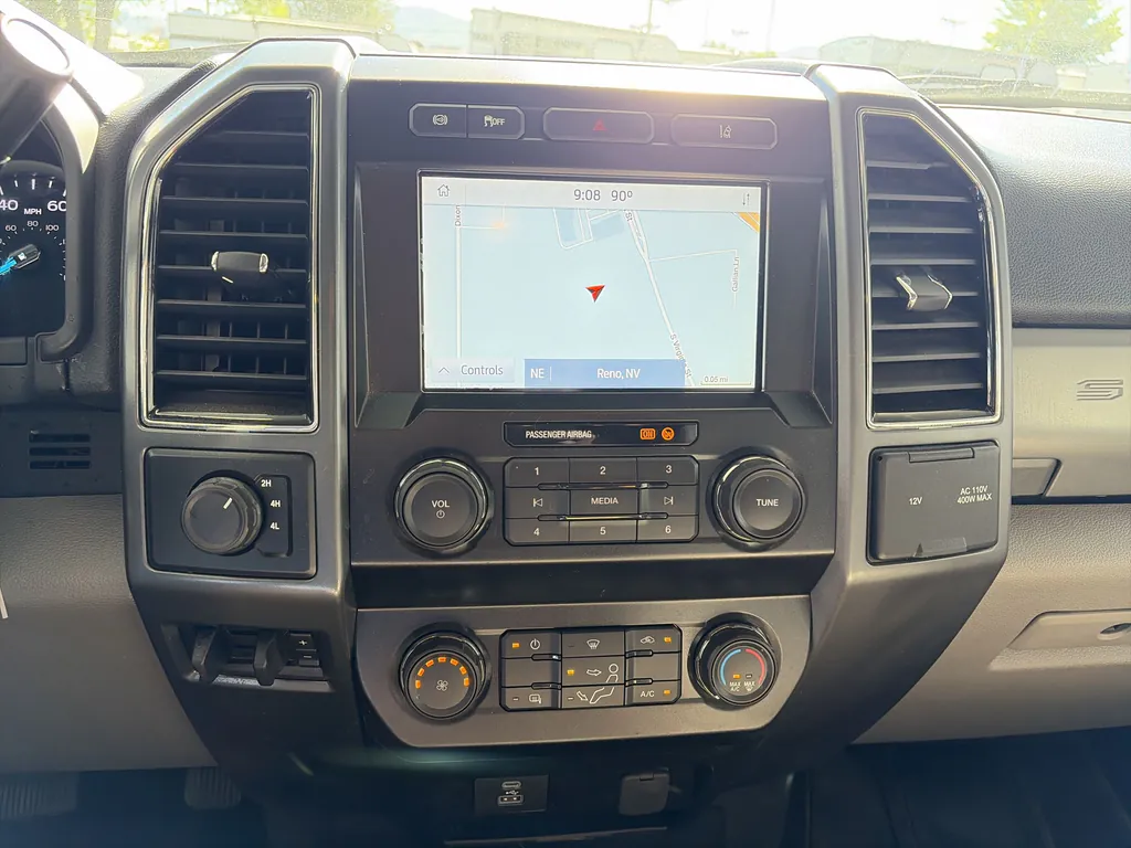 2023 Thor Motor Coach Magnitude RS36, Photos photo 36