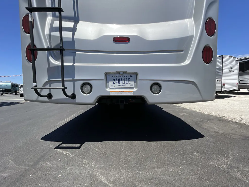 2027 Entegra Coach Vision XL 36C, Photos photo 29