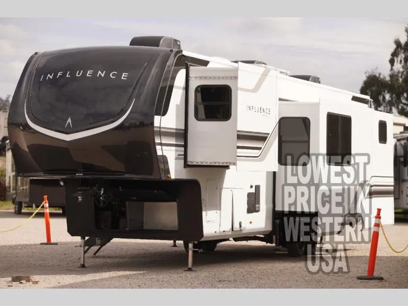 2026 Grand Design Influence 3904BH - Photo 4