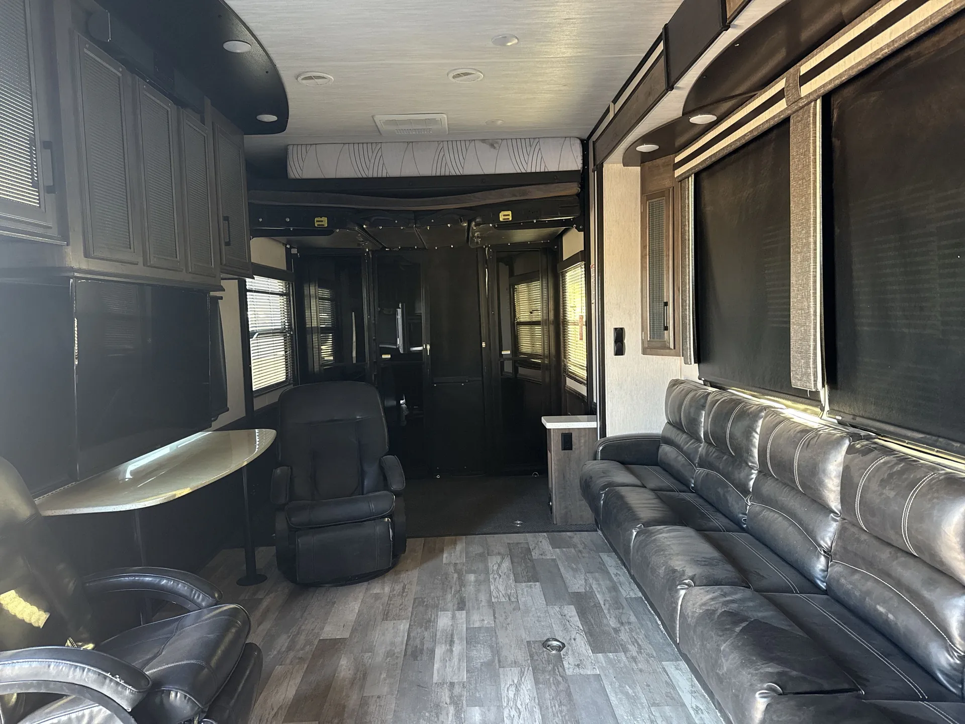 2020 Heartland Cyclone 4220 — living area main