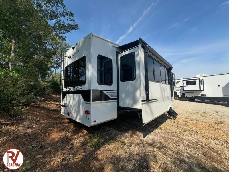 2027 Keystone Cougar 360MBI - Photo 4