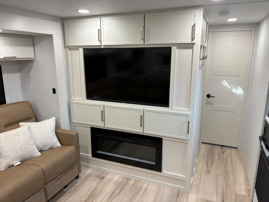 2026 Brinkley Model I 280, Photos photo 24