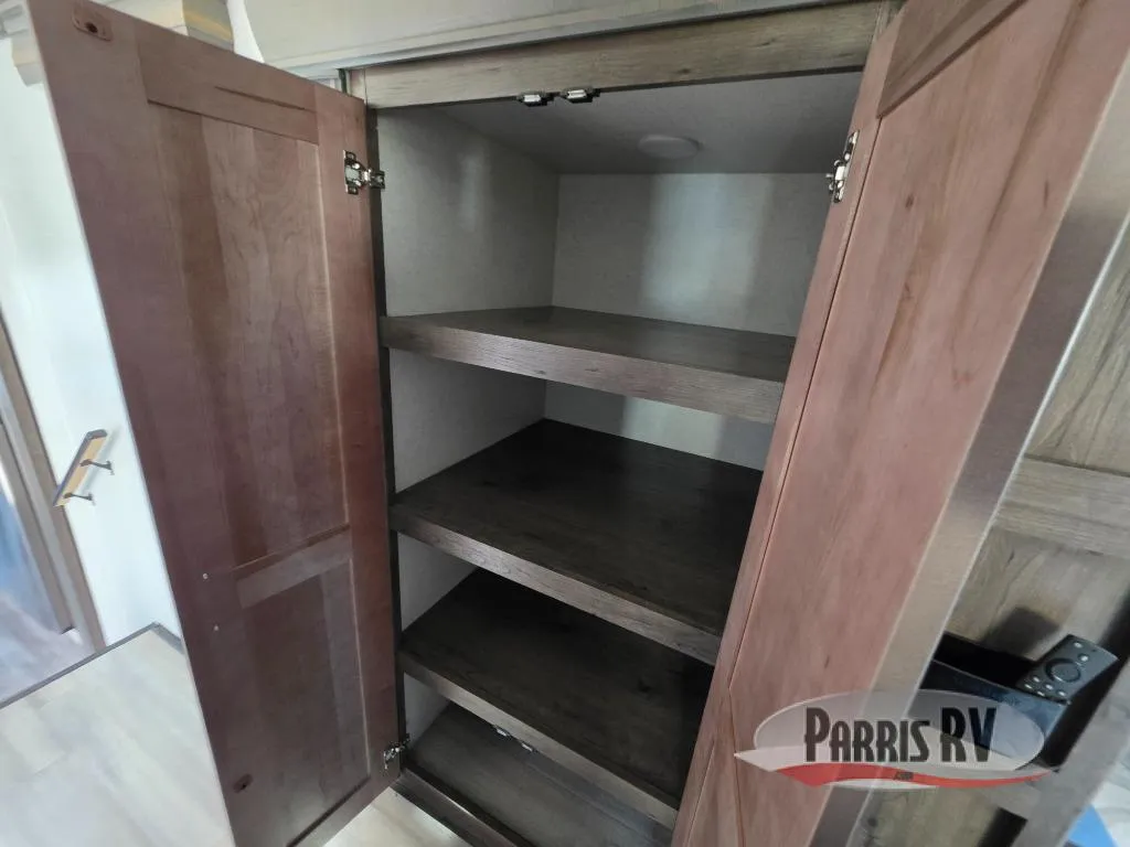 2022 Alliance RV Paradigm 340RL - Photo 3