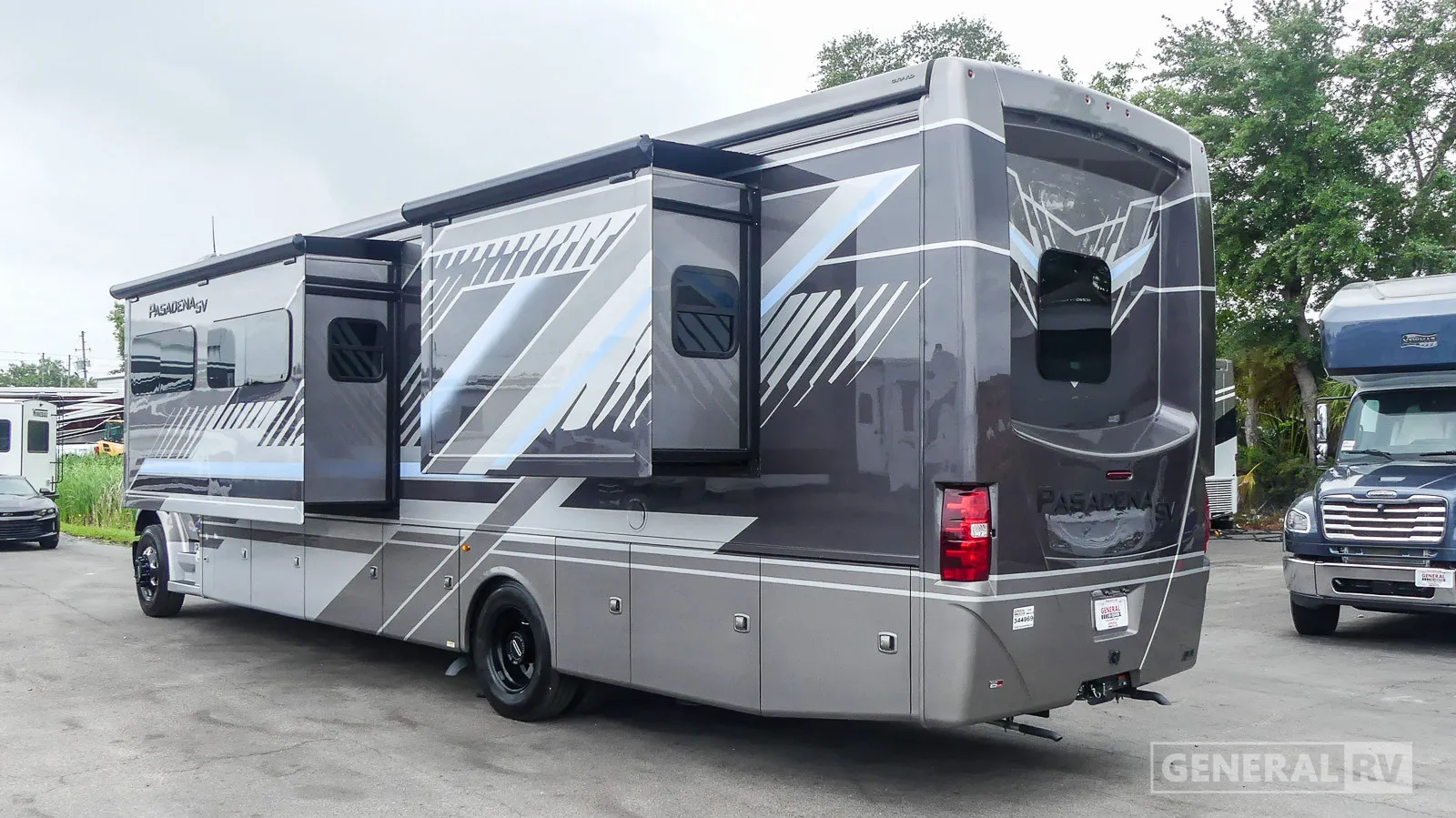2026 Thor Motor Coach Pasadena SV 38DX - Photo 4