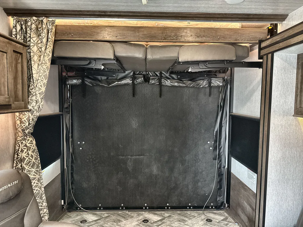 2022 Forest River Stealth FQ2715G, Photos photo 19