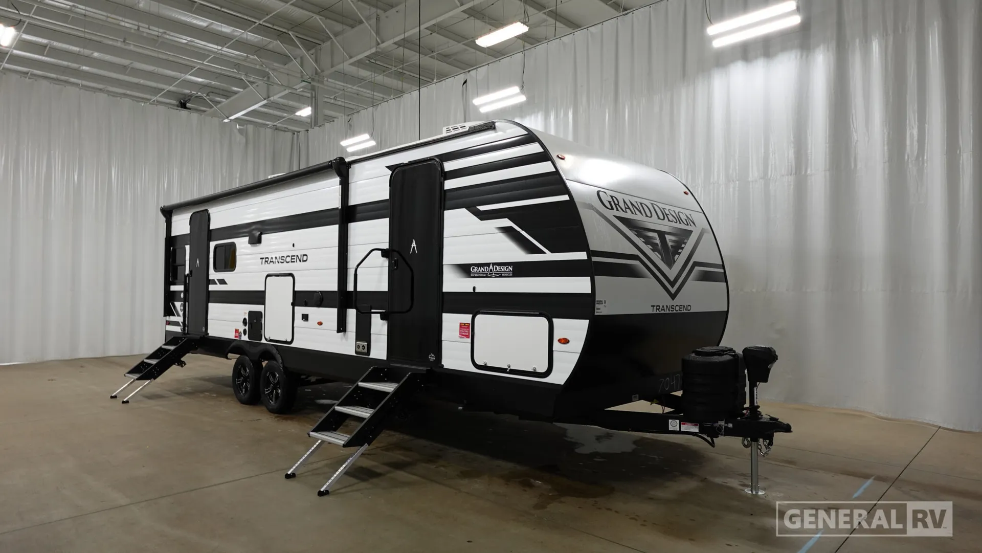2026 Grand Design Transcend 245RLT - Photo 2