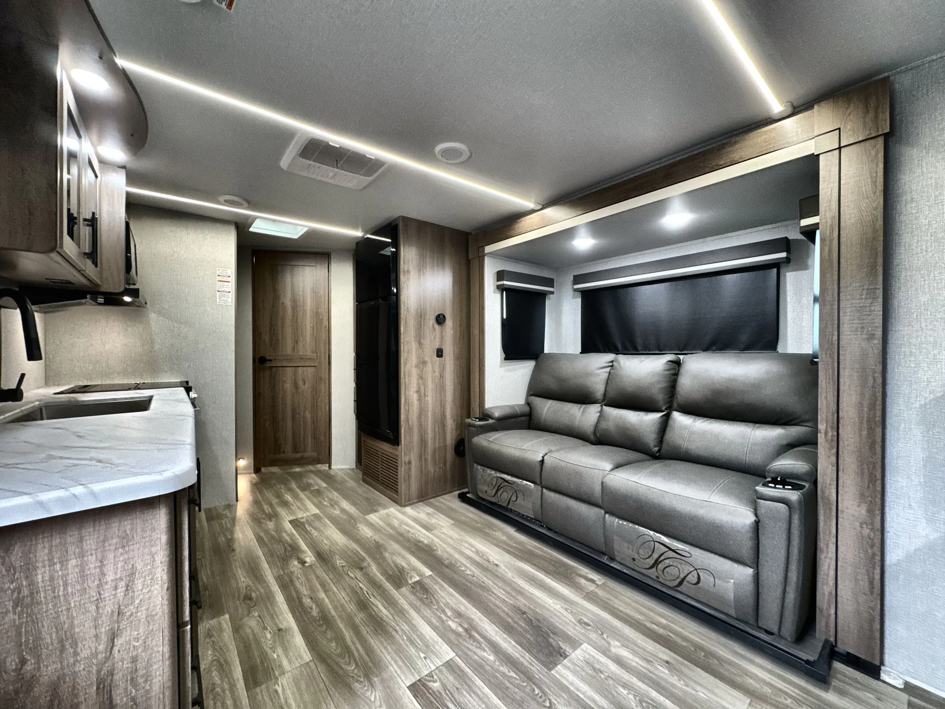 2024 Grand Design Imagine XLS 24BSE — living area main