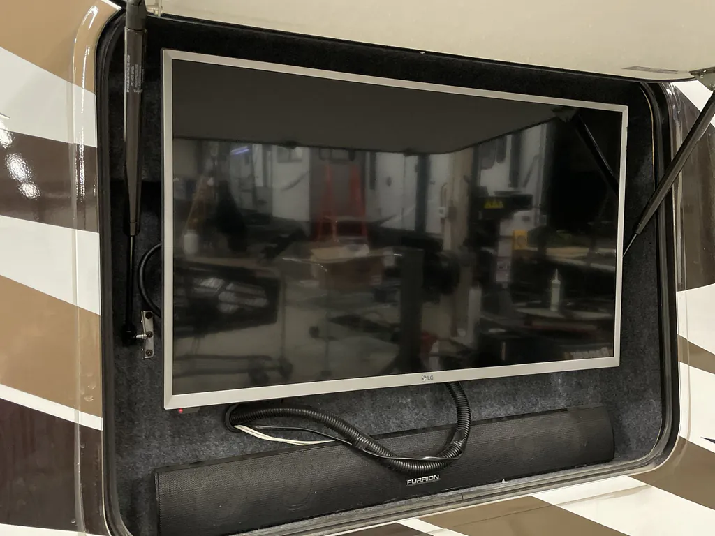 2018 Tiffin Wayfarer 24 FW, Photos photo 21