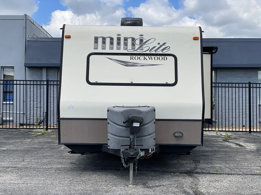 2015 Forest River Rockwood Mini Lite 2109S - Photo 3