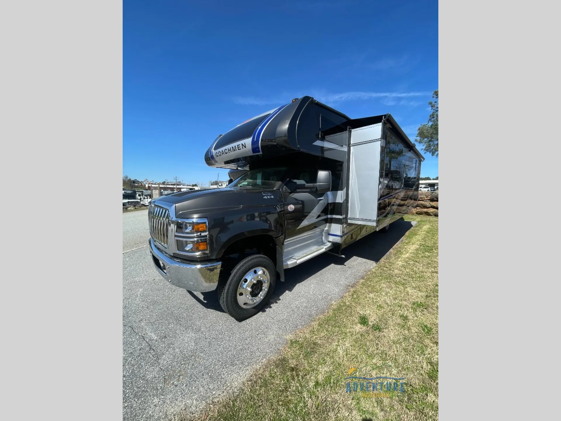 2026 Coachmen Entourage 340BH - Photo 4