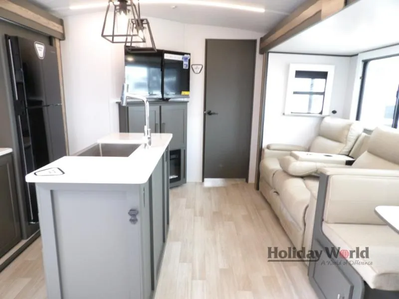 2026 Keystone Bullet 330BKQ - Photo 4