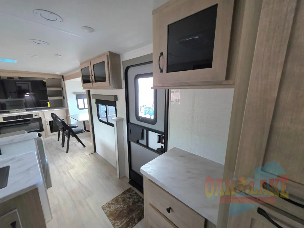 2026 Forest River Solaire 3300FLBS, Photos photo 11