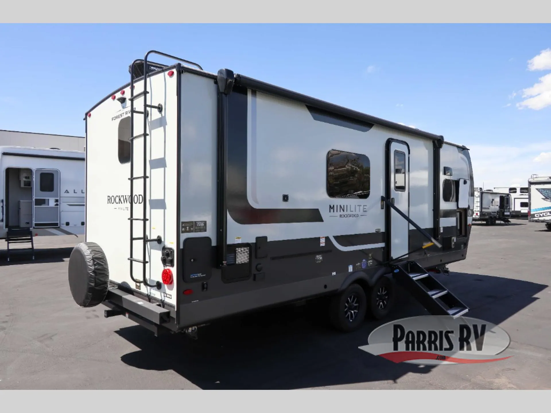 2027 Forest River Rockwood Mini Lite 2523MBR — Photo 6