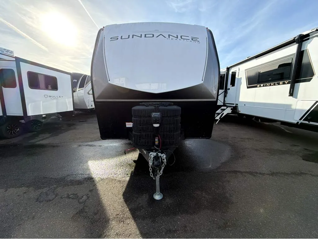 2026 Heartland Sundance Ultra-Lite 31BROK - Photo 3