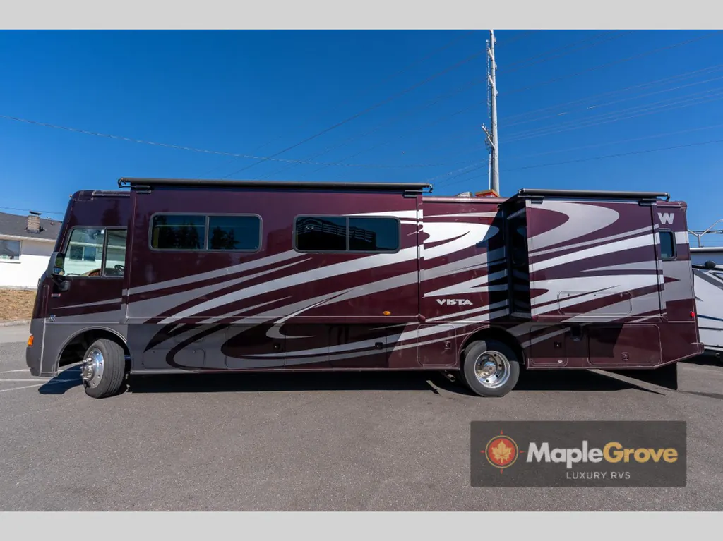 2014 Winnebago Vista 35B, Photos photo 13
