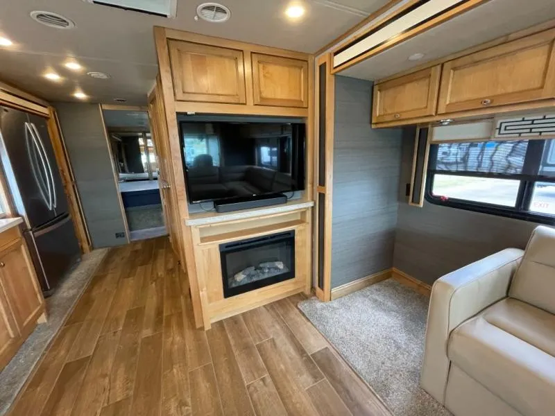2021 Tiffin Allegro Red 37 PA - Photo 4
