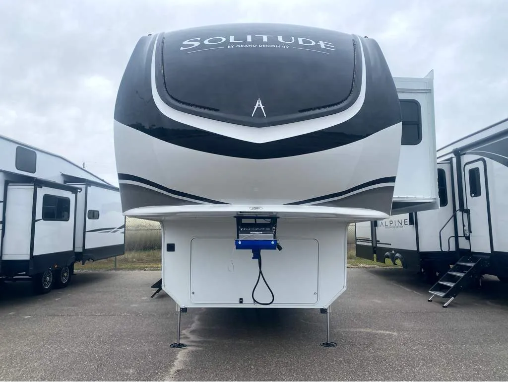 2026 Grand Design Solitude 370DV - Photo 3