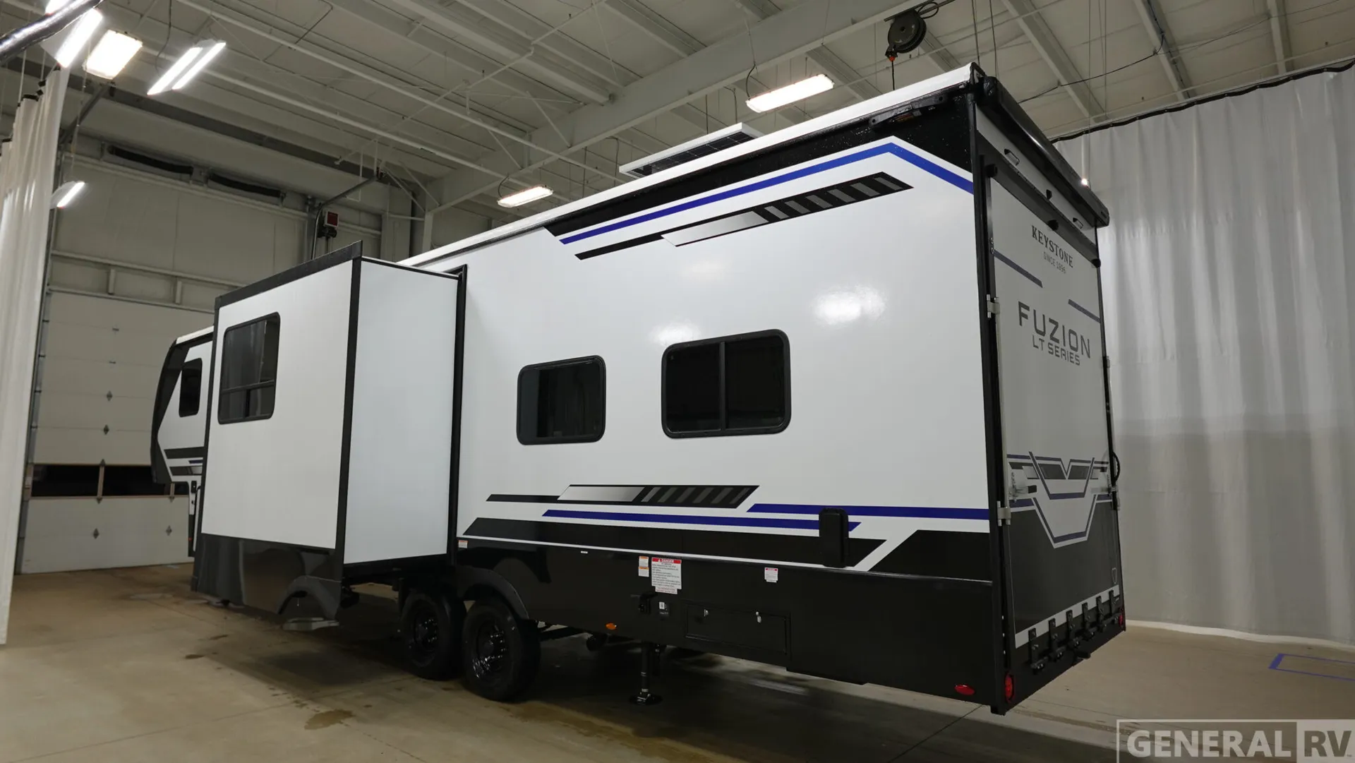 2026 Keystone Fuzion Impact Edition 361LT - Photo 4