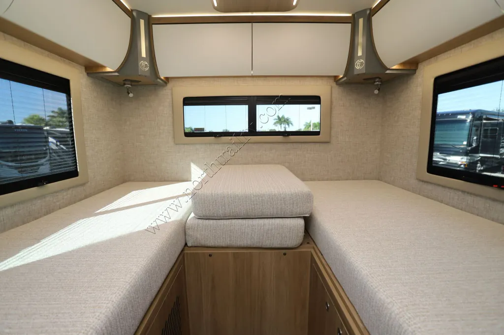 2026 Tiffin Wayfarer 25 XLW, Photos photo 5