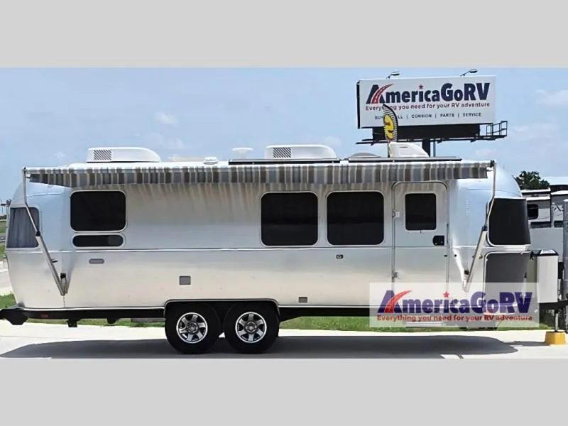 2023 Airstream Pottery Barn 28RB - Photo 4