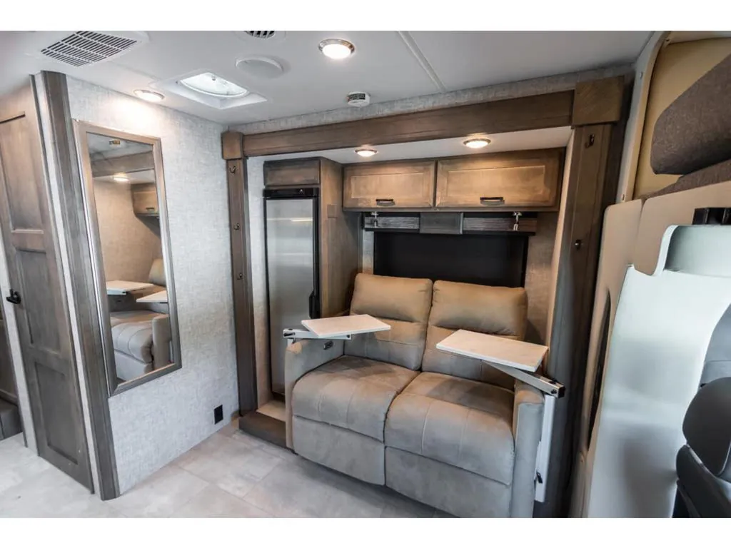 2025 Tiffin Wayfarer 25 XLW, Photos photo 10