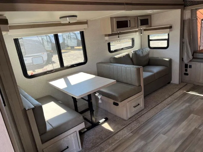 2022 Forest River Rockwood Roo 235S — Photo 5