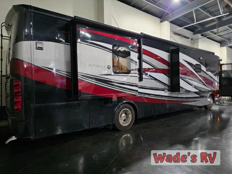 2018 Newmar Ventana LE Used    4048 - Photo 4