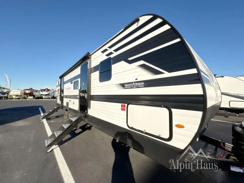 2026 Grand Design Transcend 325BHT - Photo 3