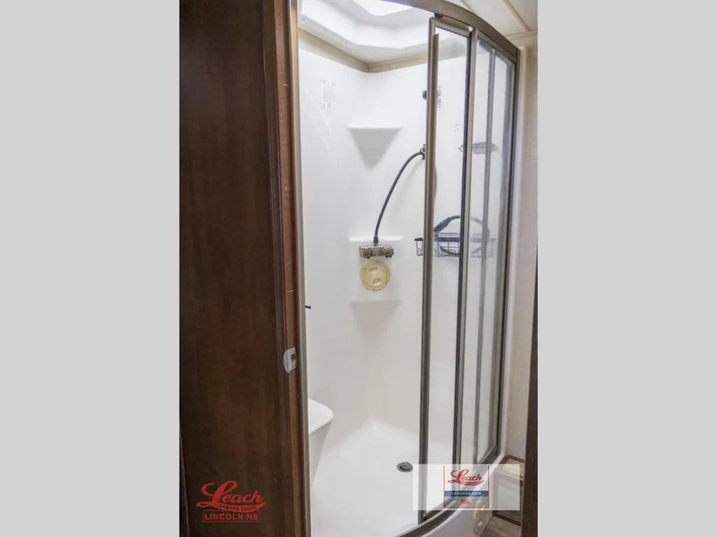 2018 Forest River Georgetown 5 Series GT5 36B5, Photos photo 25