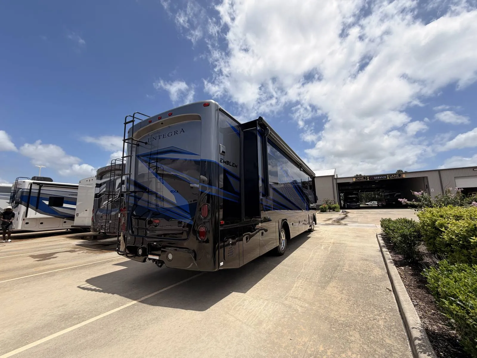 2027 Entegra Coach Emblem 36H - Photo 4