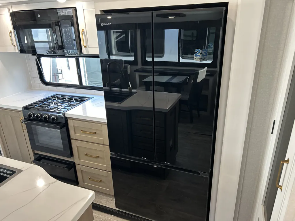 2026 Jayco Eagle 321RSTS, Photos photo 36