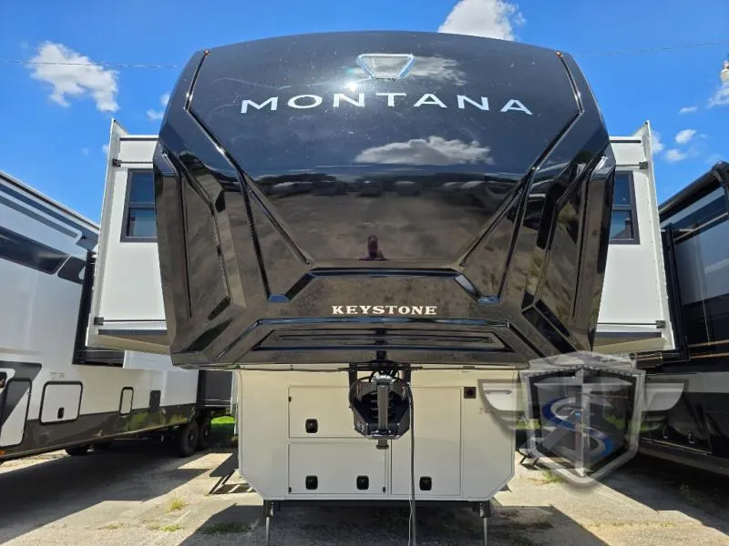 2027 Keystone RV Montana 3800FL - Photo 4