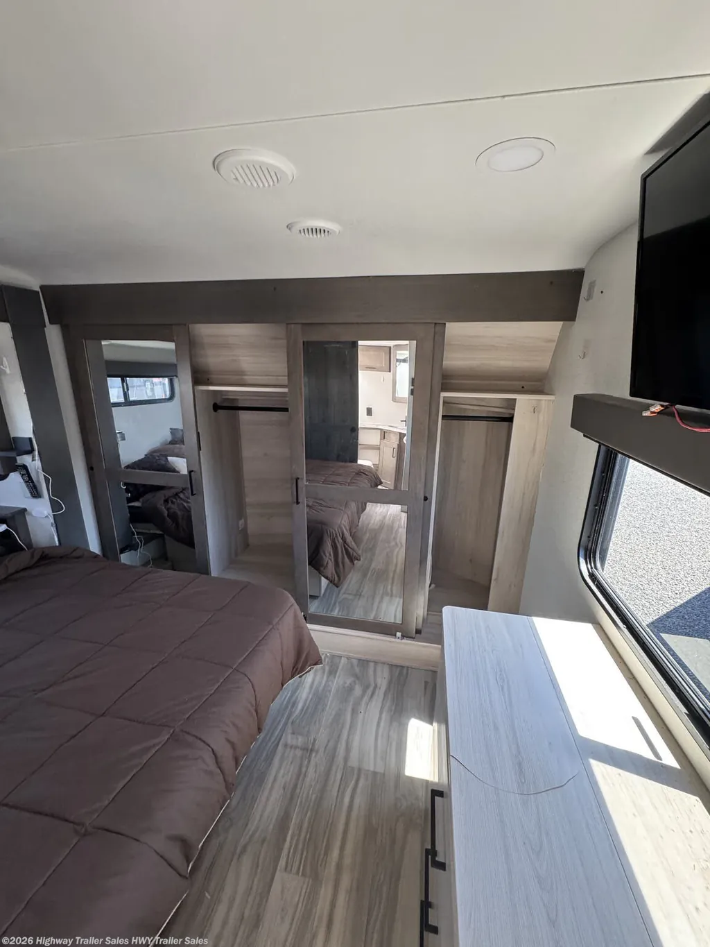 2023 Alliance RV Valor 42V13, Photos photo 21