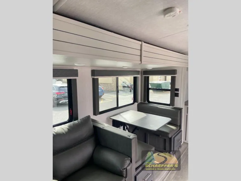2025 Keystone RV Cougar Half-Ton 25FKD - Photo 4