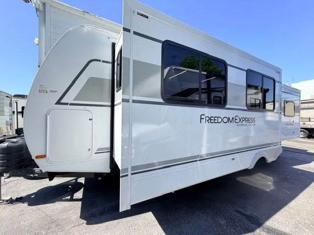 2026 Coachmen Freedom Express 259FKDS - Photo 4