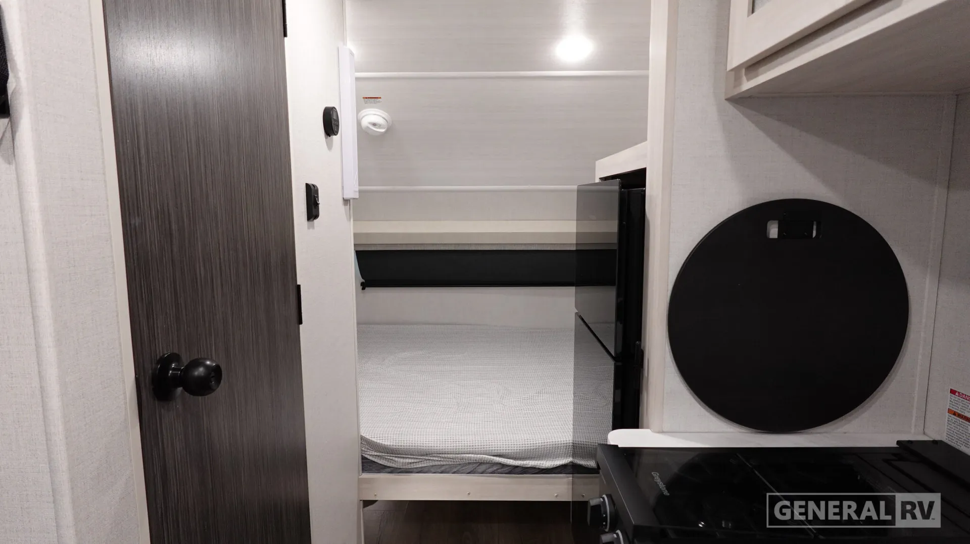 2026 Forest River R-Pod RPT171 - Photo 3