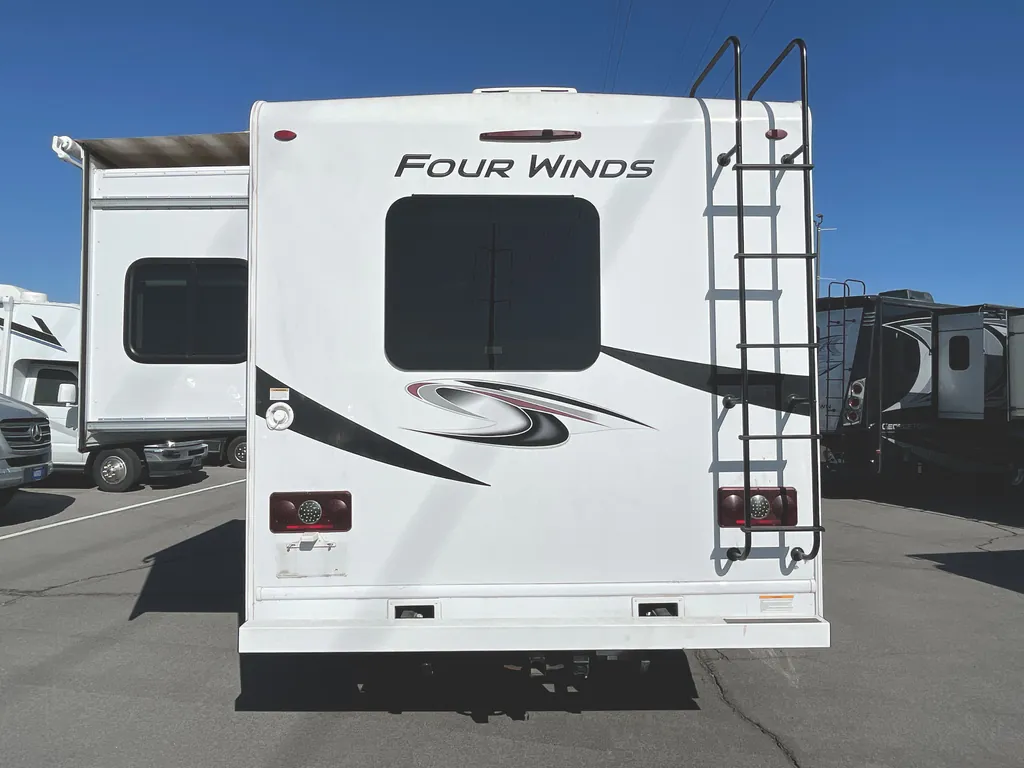 2021 Thor Motor Coach Four Winds 31B, Photos photo 7
