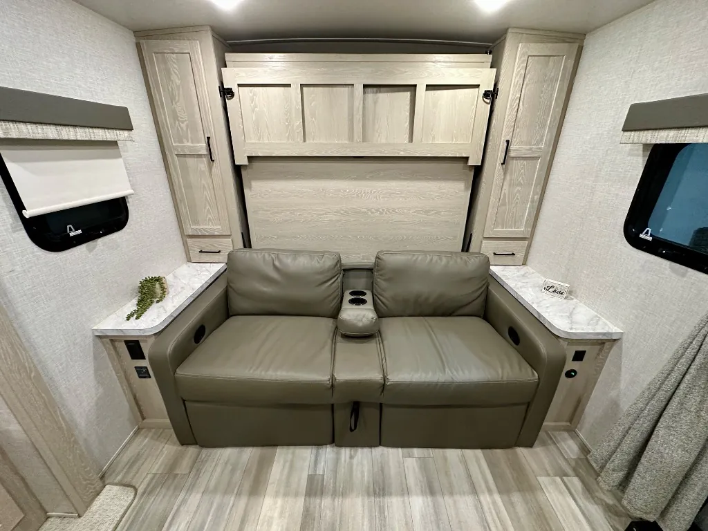 2023 Forest River Flagstaff Micro Lite 25BRDS, Photos photo 8