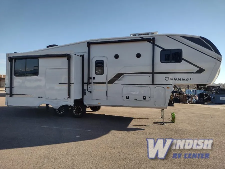 2026 Keystone Cougar Half-Ton 26RKE - Photo 2