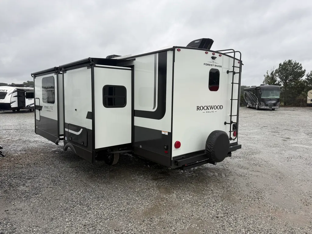 2027 Forest River Rockwood Mini Lite 2523MBR - Photo 4
