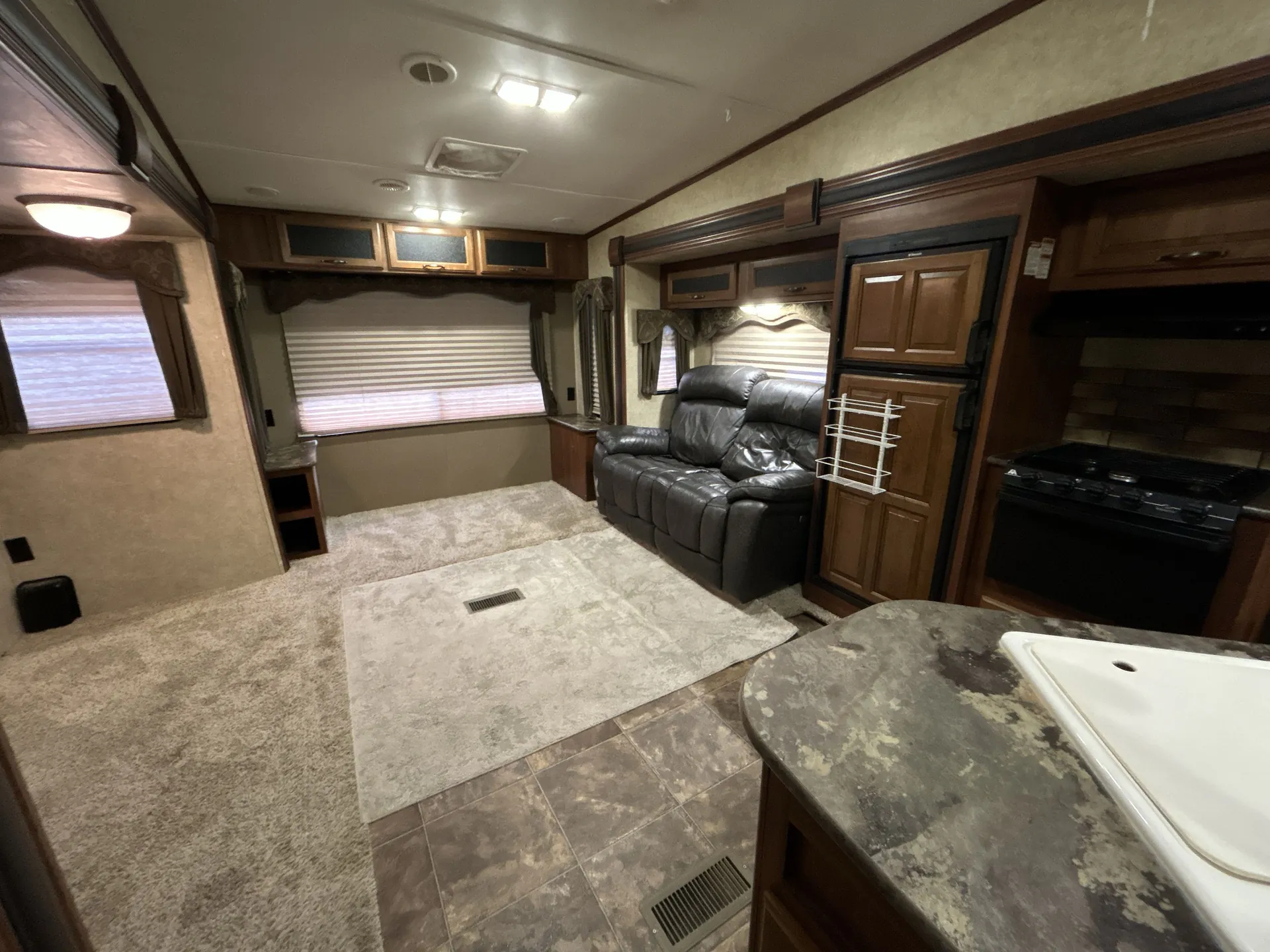 2014 Keystone Cougar Half-Ton 28SGS — campside