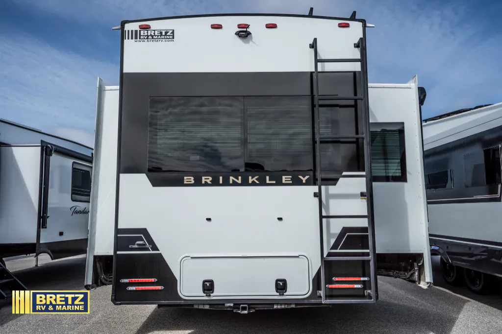 2026 Brinkley Model Z 3600, Photos photo 6