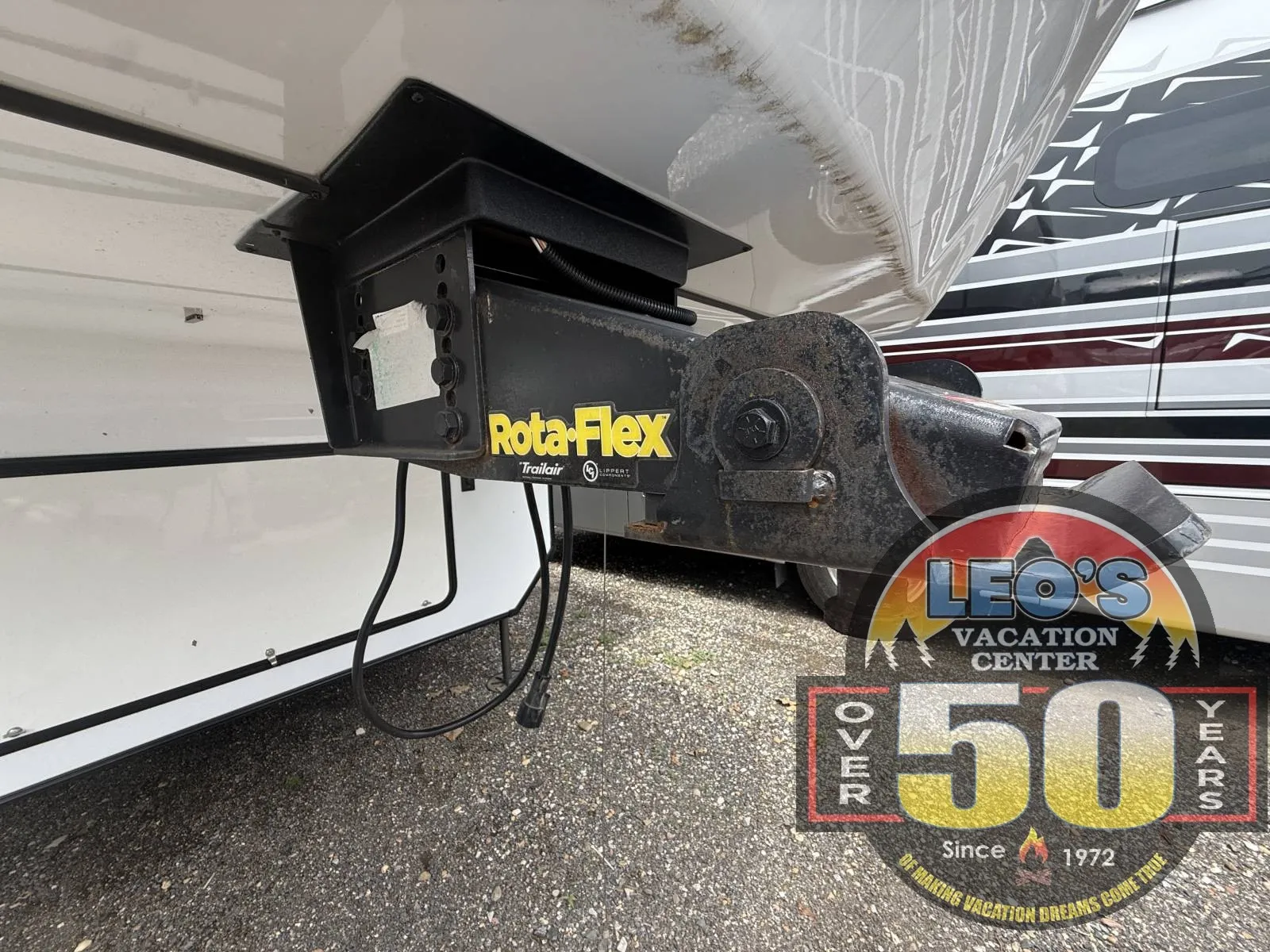 2022 Alliance RV Paradigm 372RK - Photo 4