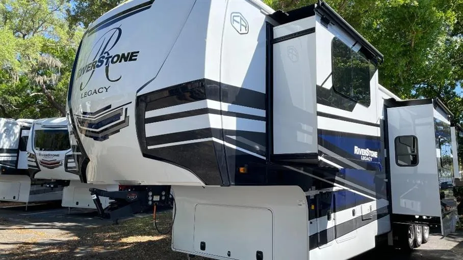 2026 Forest River RiverStone 421FK - Photo 4