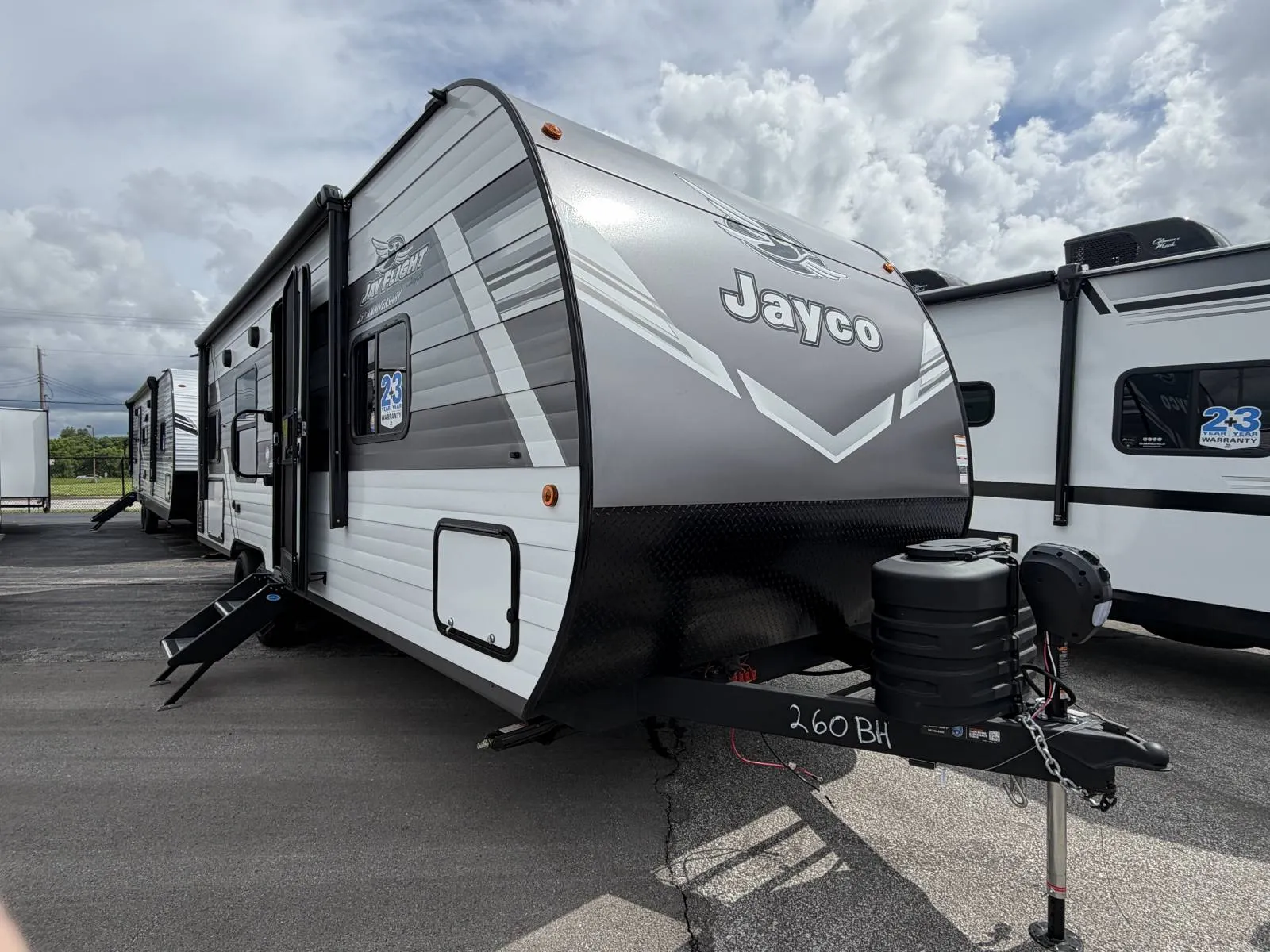 2027 Jayco Jay Flight SLX 260BH - Photo 2