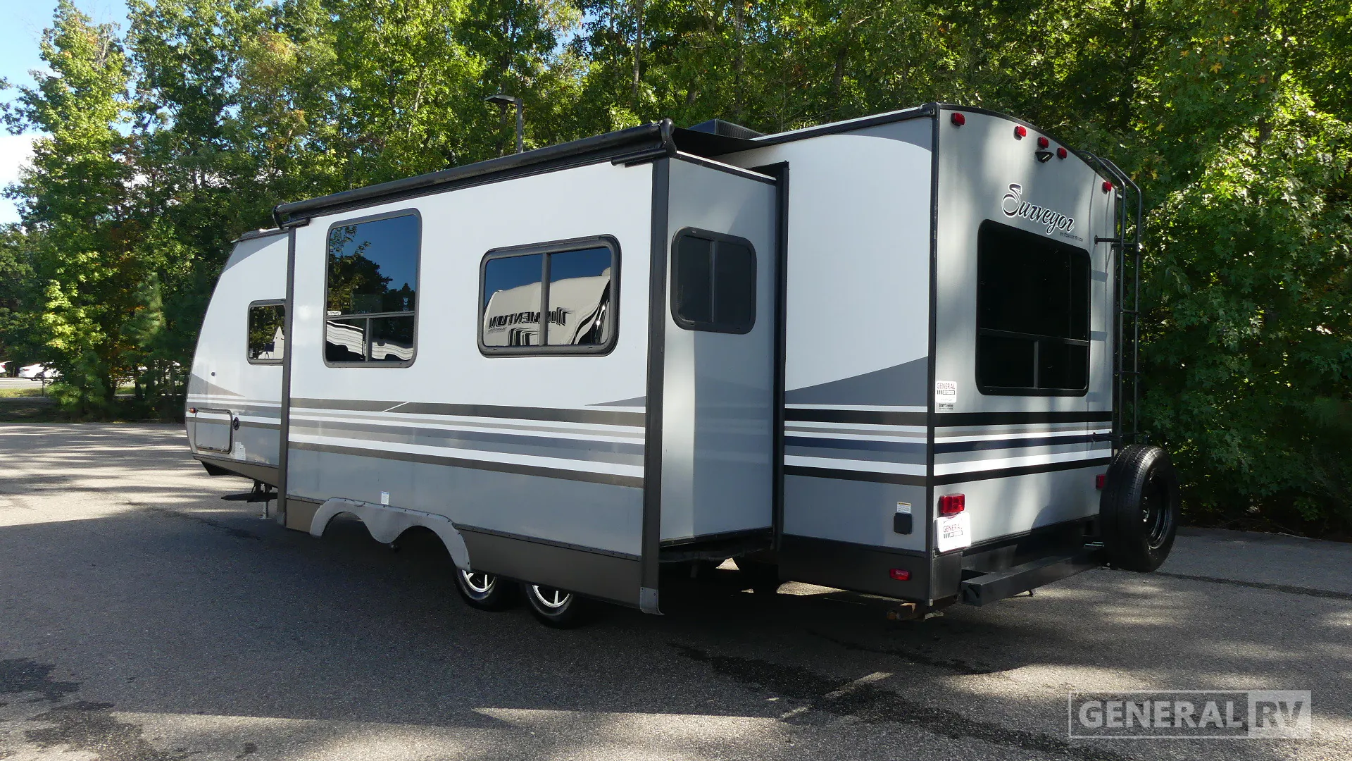 2018 Forest River Surveyor 265RLDS - Photo 4