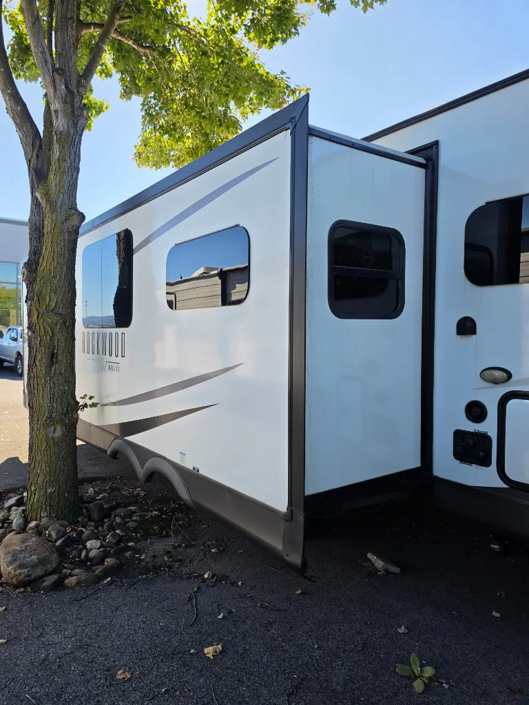 2024 Forest River Rockwood Ultra Lite 2614BS, Photos photo 9