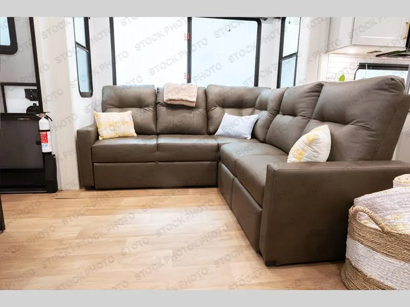 2027 Grand Design Influence 3904BH - Photo 4