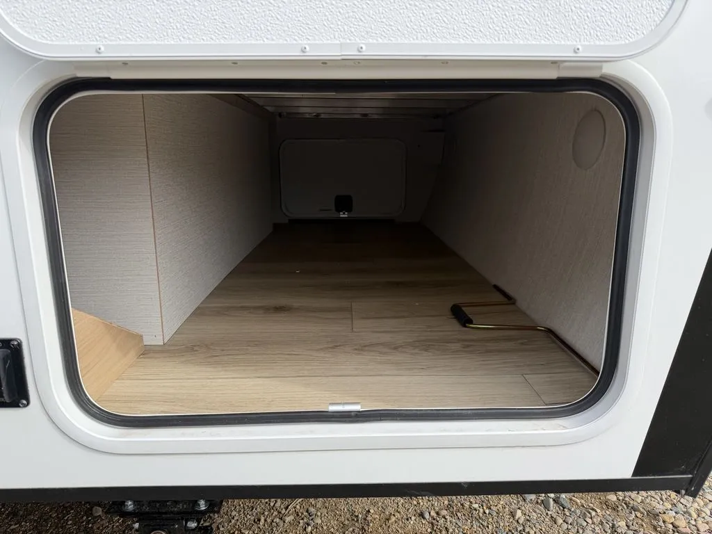 2026 Winnebago Micro Minnie 2200MBH - Photo 4